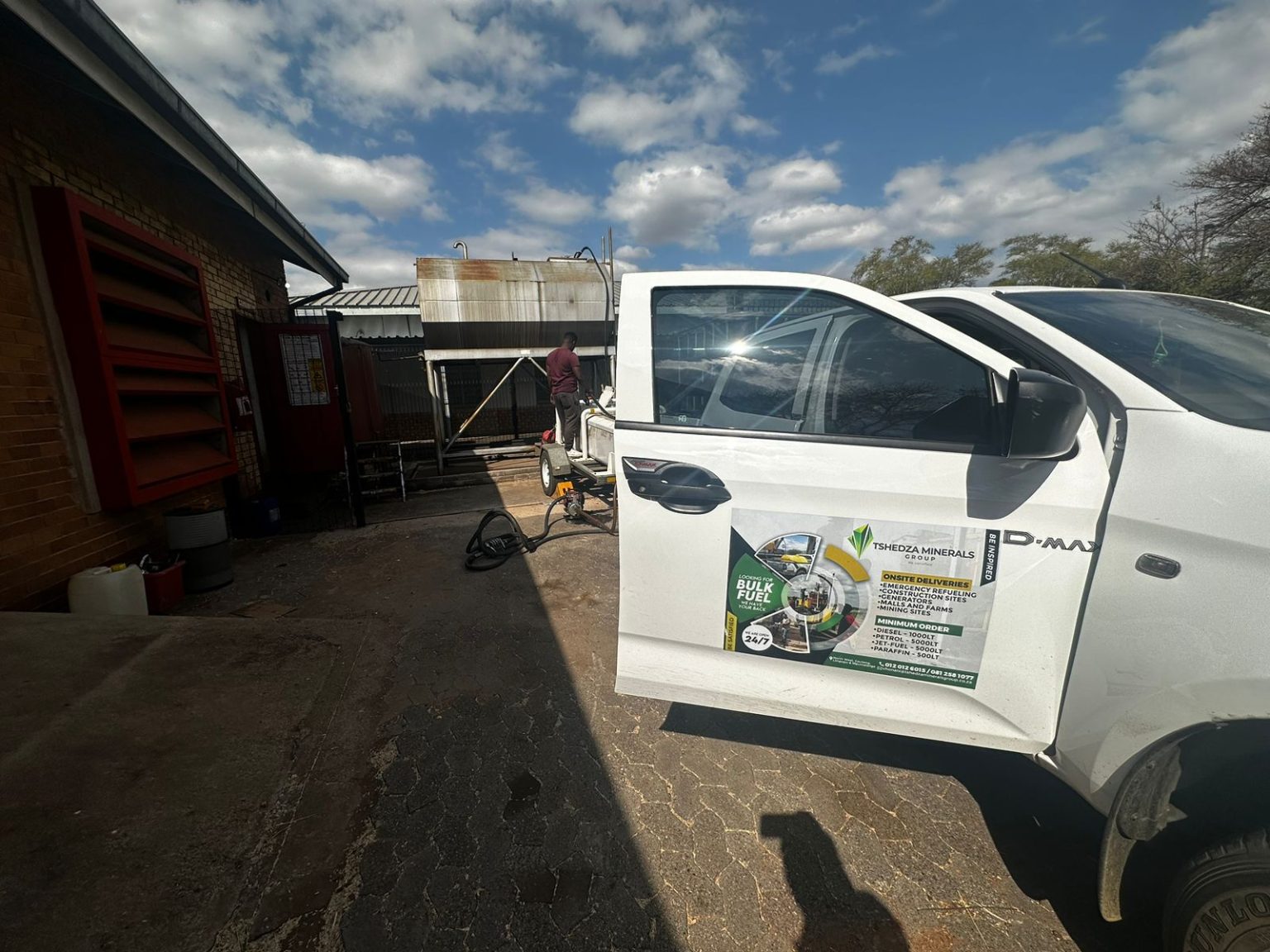 3c548a44-27a7-45f4-95b4-4577d8ac4164 - Copy