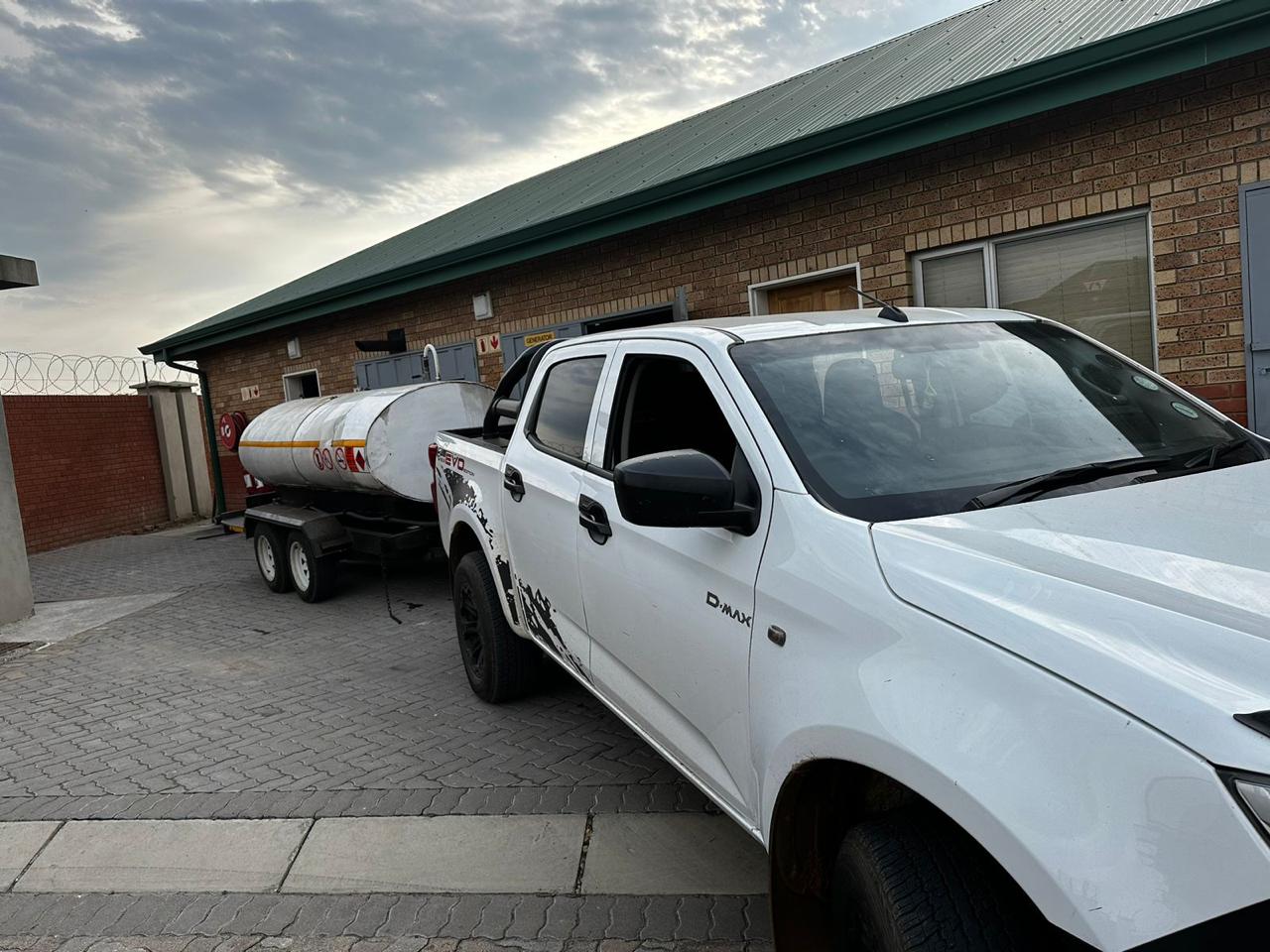 a8f3860e-c498-4921-8a48-5299bf7996d7 - Copy